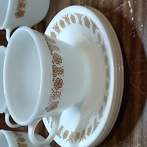 Vintage Corelle Butterfly Gold 8 piece coffee ☕ cup saucer set
